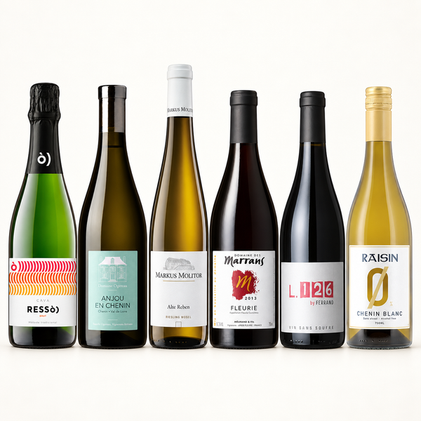 Vin til bordet – seks flasker med hvidvin, rødvin, bobler og alkoholfri Chenin Blanc